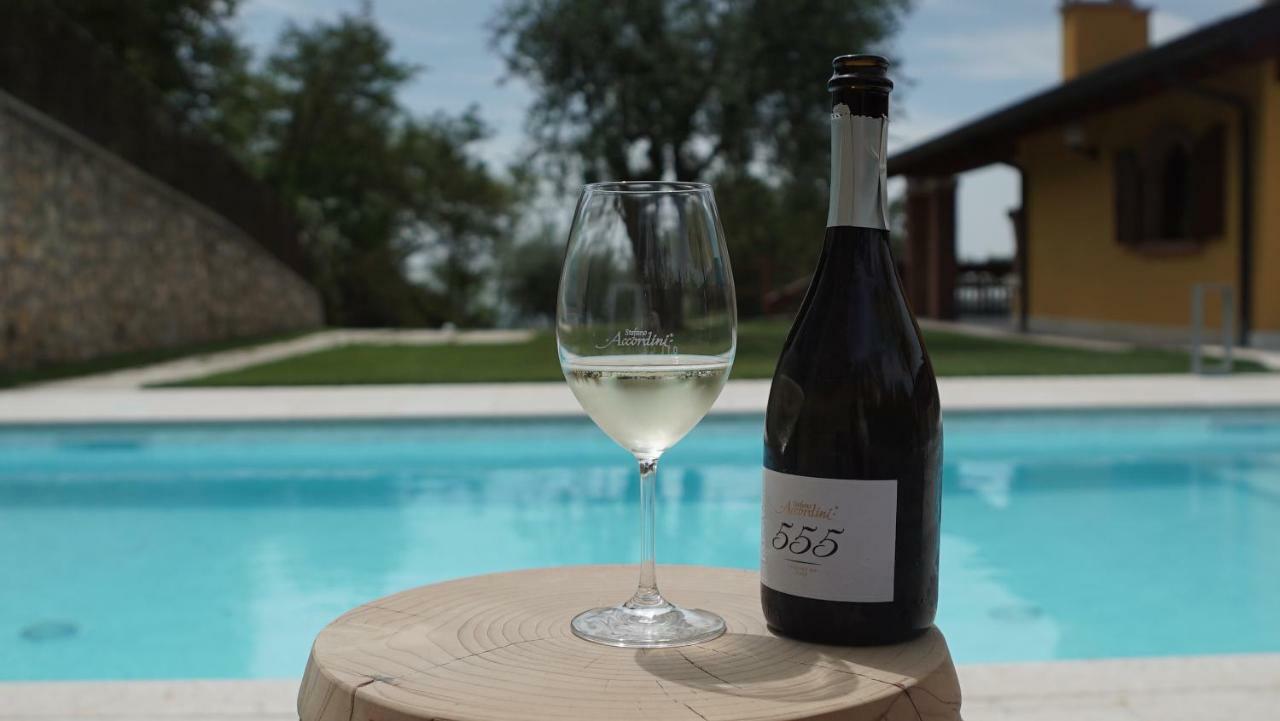Agriturismo Acinatico Wine Relais 弗马尼 外观 照片